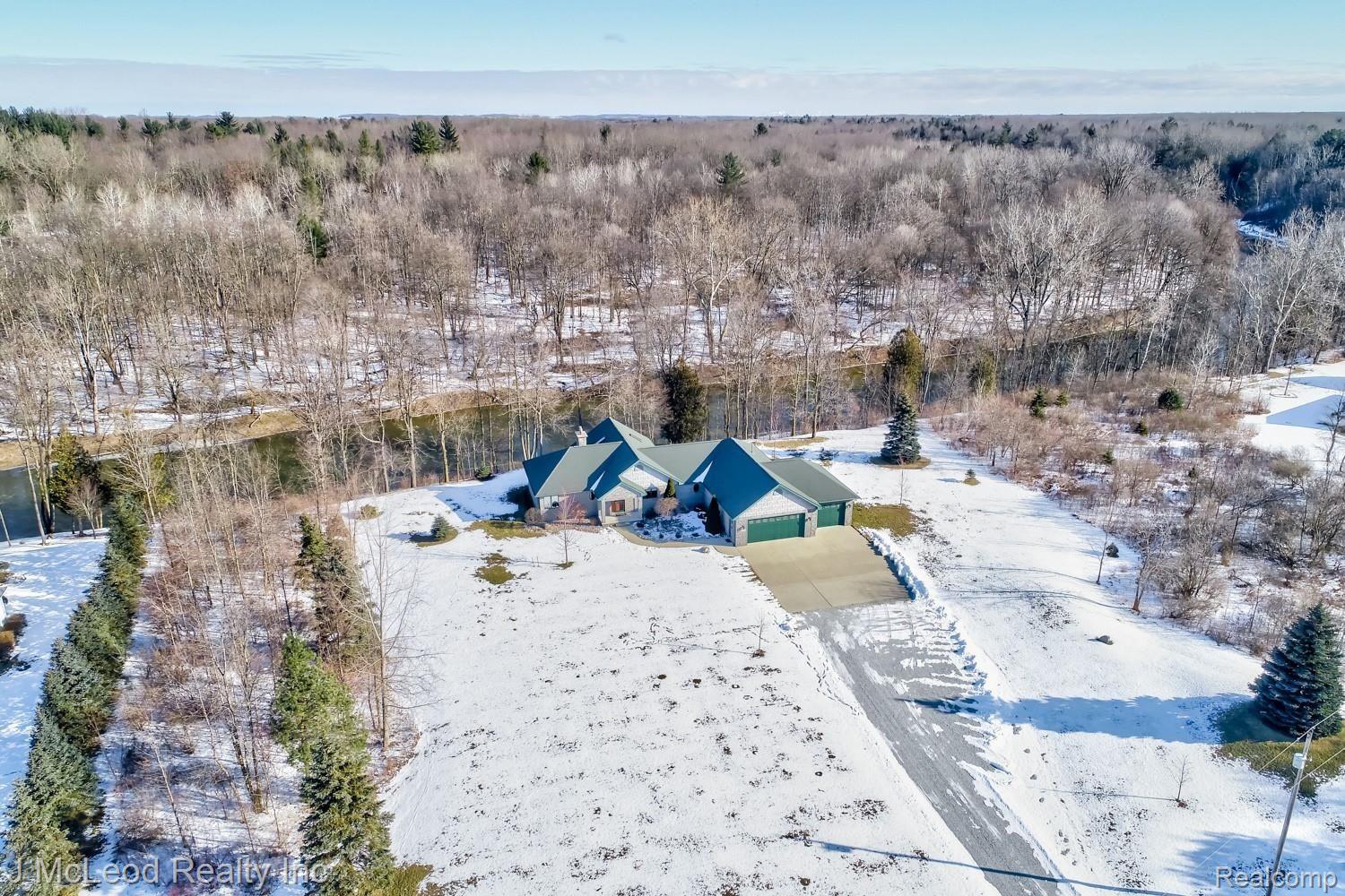 3466 Sanilac Road Vassar, MI 48768 - Photo 66 of 79 3466 W Sanilac Vassar-65.jpg
