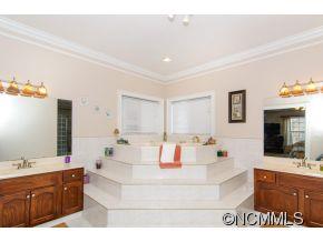 221 Embler Road, Unit 2 Alexander, NC 28701 - Photo 11 of 24 Gallery Image 11