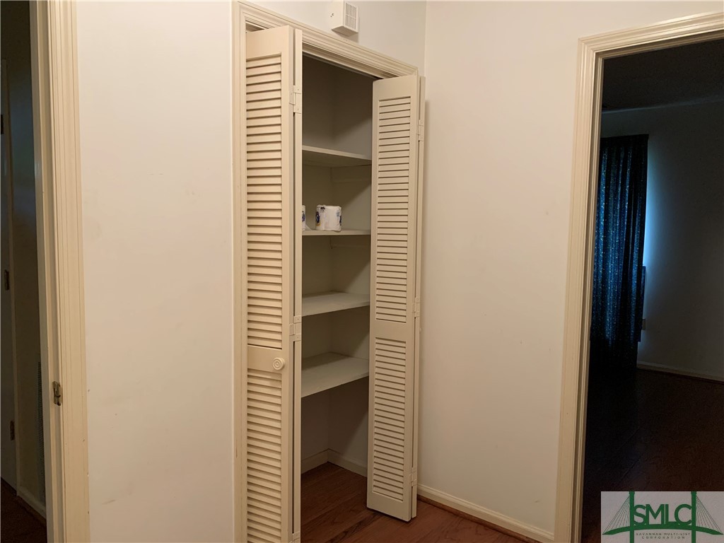 2 Cuttysark Road Savannah, GA 31410 - Photo 12 of 27 Hallway