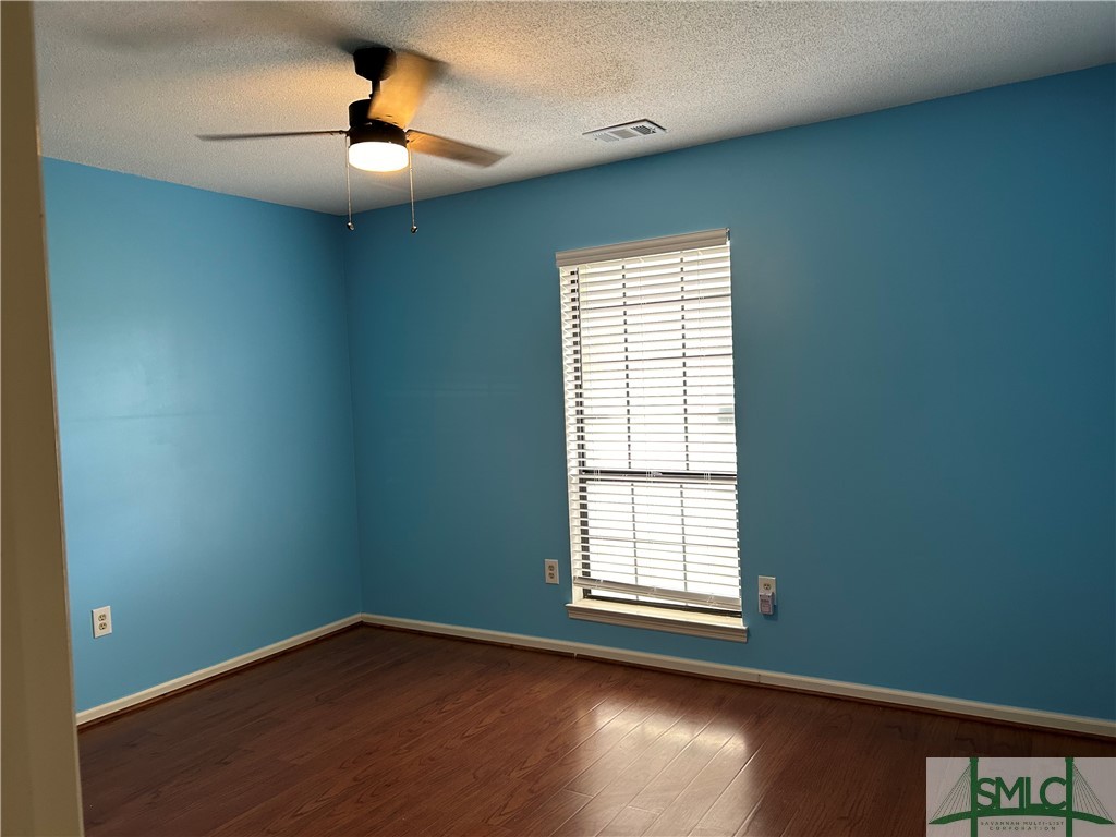 2 Cuttysark Road Savannah, GA 31410 - Photo 15 of 27 Bedroom 3