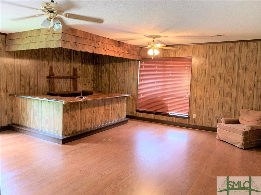 2 Cuttysark Road Savannah, GA 31410 - Photo 19 of 27 Family Room