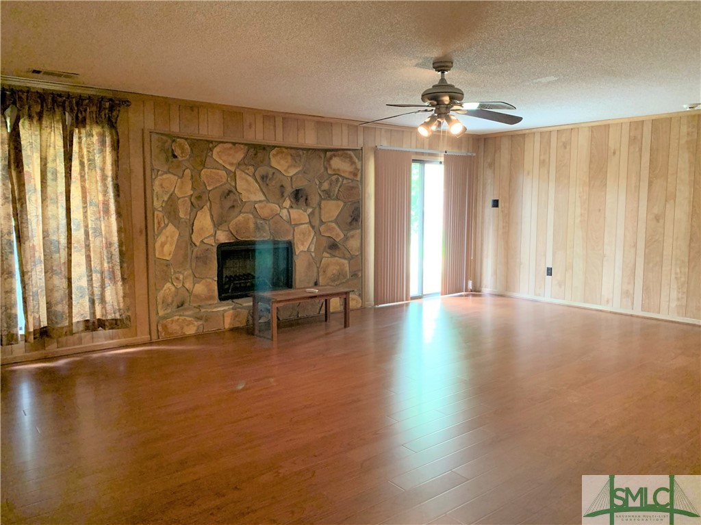 2 Cuttysark Road Savannah, GA 31410 - Photo 8 of 27 Great Room