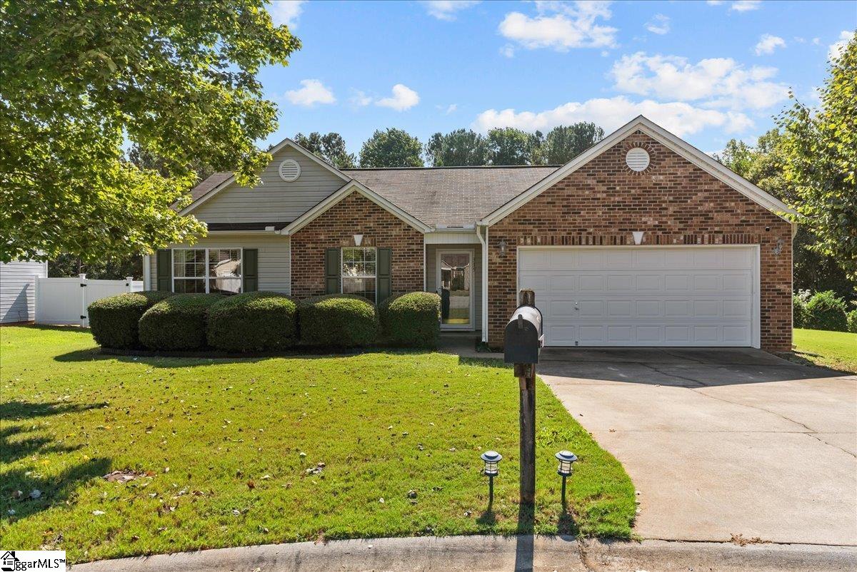 315 Timberfield Way Simpsonville, SC 29680 - Photo 1 of 21