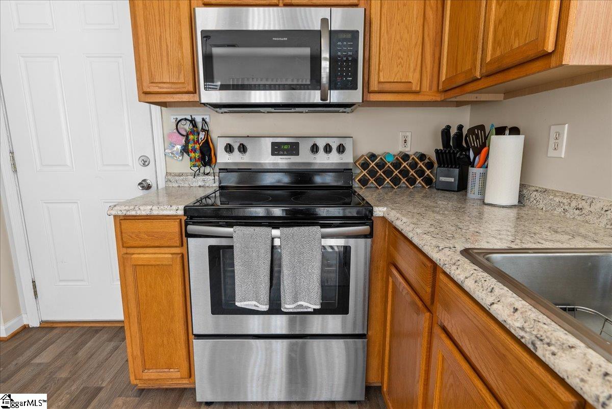 315 Timberfield Way Simpsonville, SC 29680 - Photo 11 of 21