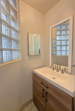 $235,000 | 578 Sherburne Avenue, St. Paul, MN 55103