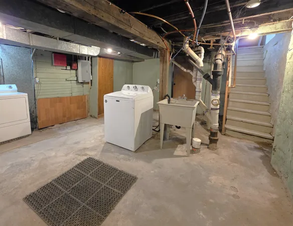 $235,000 | 578 Sherburne Avenue, St. Paul, MN 55103