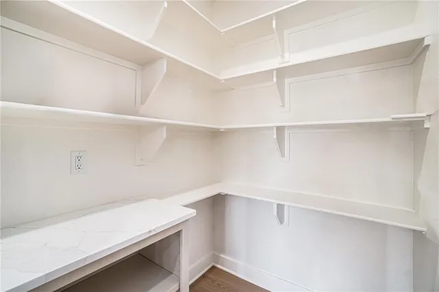 $745,900 | 2315 Southwest Serena Place, Lee's Summit, MO 64082