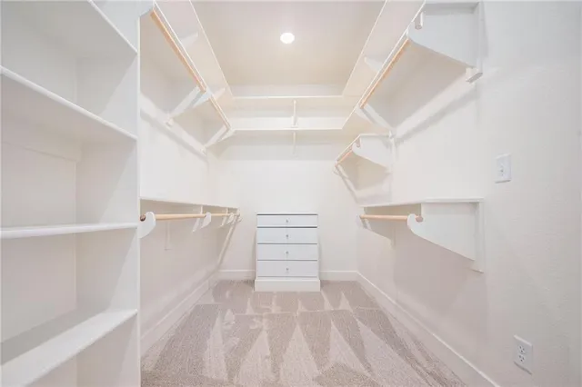 $745,900 | 2315 Southwest Serena Place, Lee's Summit, MO 64082