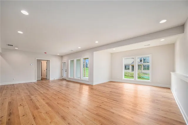 $745,900 | 2315 Southwest Serena Place, Lee's Summit, MO 64082