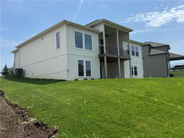 $745,900 | 2315 Southwest Serena Place, Lee's Summit, MO 64082