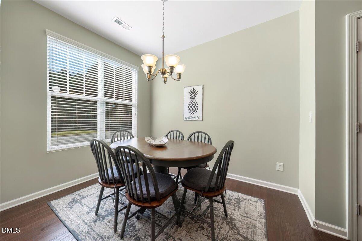 7328 Caversham Way Raleigh, NC 27617 - Photo 7 of 35 09-aINT_006