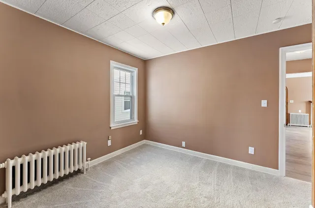 $319,900 | 548 5th Avenue South, South St. Paul, MN 55075