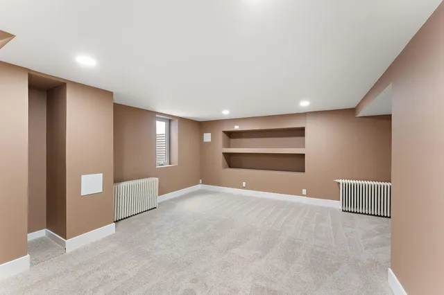 $319,900 | 548 5th Avenue South, South St. Paul, MN 55075