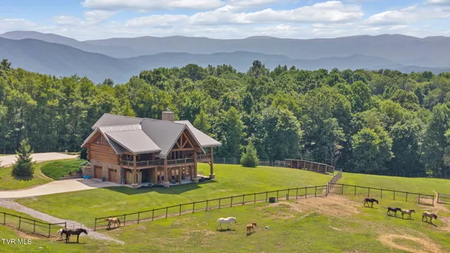 $2,420,000 | 2835 Cross Mountain Road, Shady Valley, TN 37688