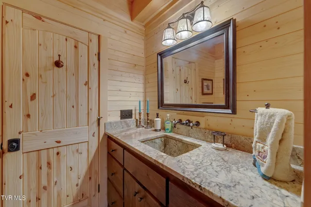 $2,420,000 | 2835 Cross Mountain Road, Shady Valley, TN 37688