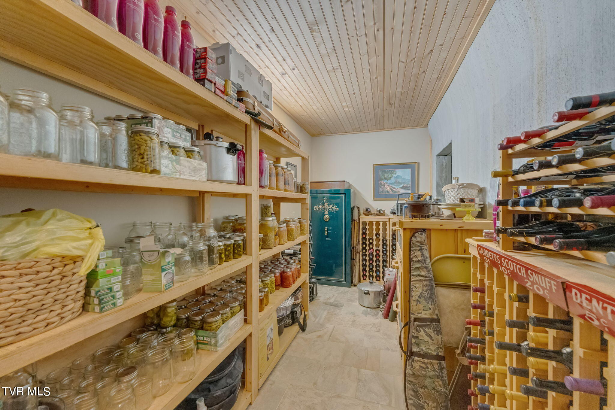 2835 Cross Mountain Road Shady Valley, TN 37688 - Photo 32 of 57 82-web-or-mls-DSC07822