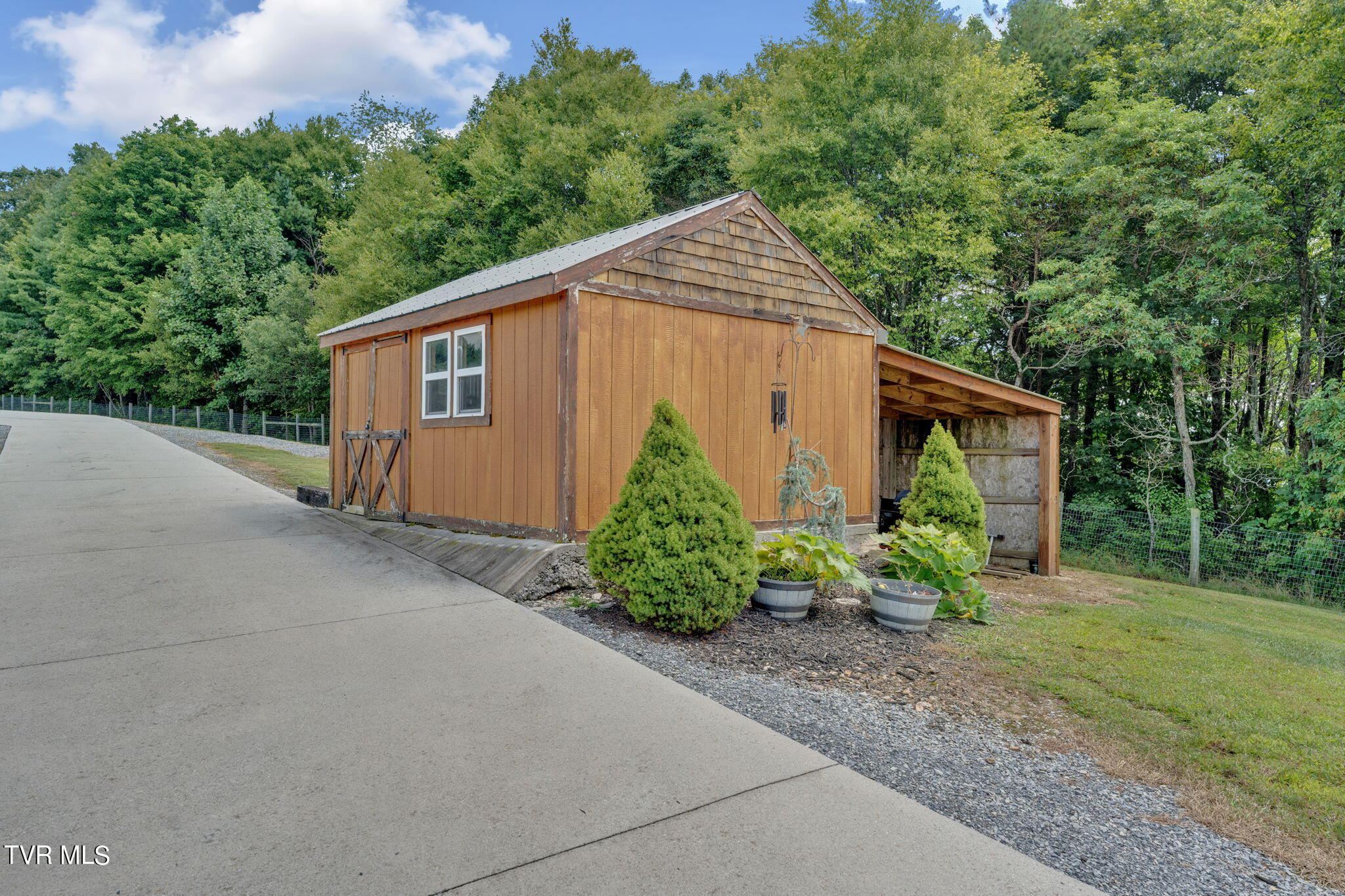 2835 Cross Mountain Road Shady Valley, TN 37688 - Photo 37 of 57 90-web-or-mls-DSC07846