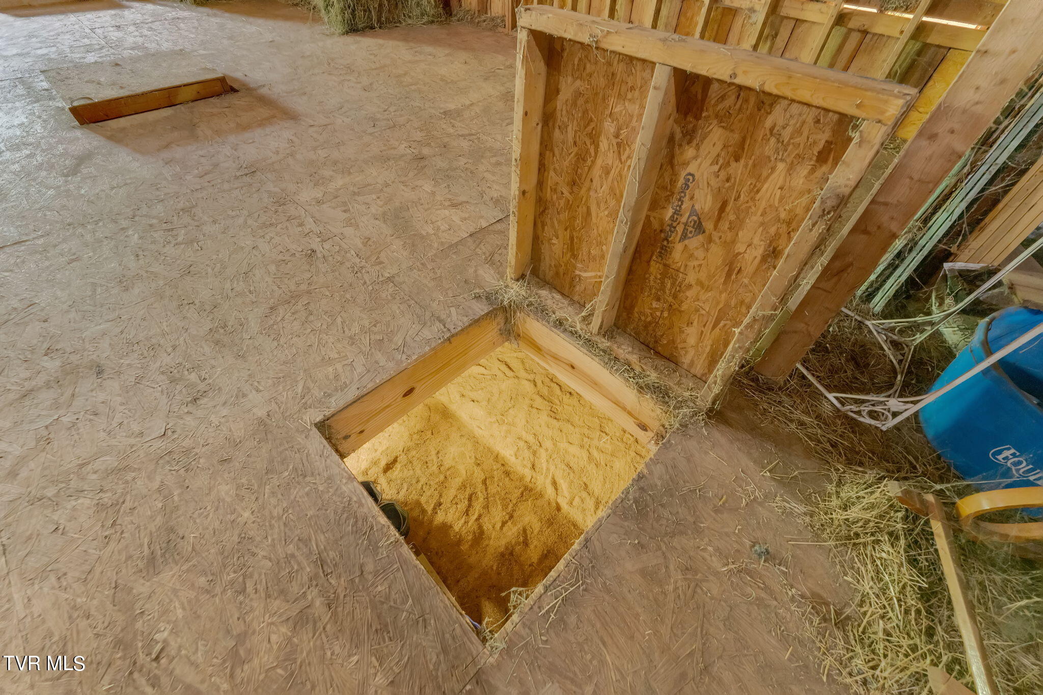 2835 Cross Mountain Road Shady Valley, TN 37688 - Photo 45 of 57 118-web-or-mls-DSC07936