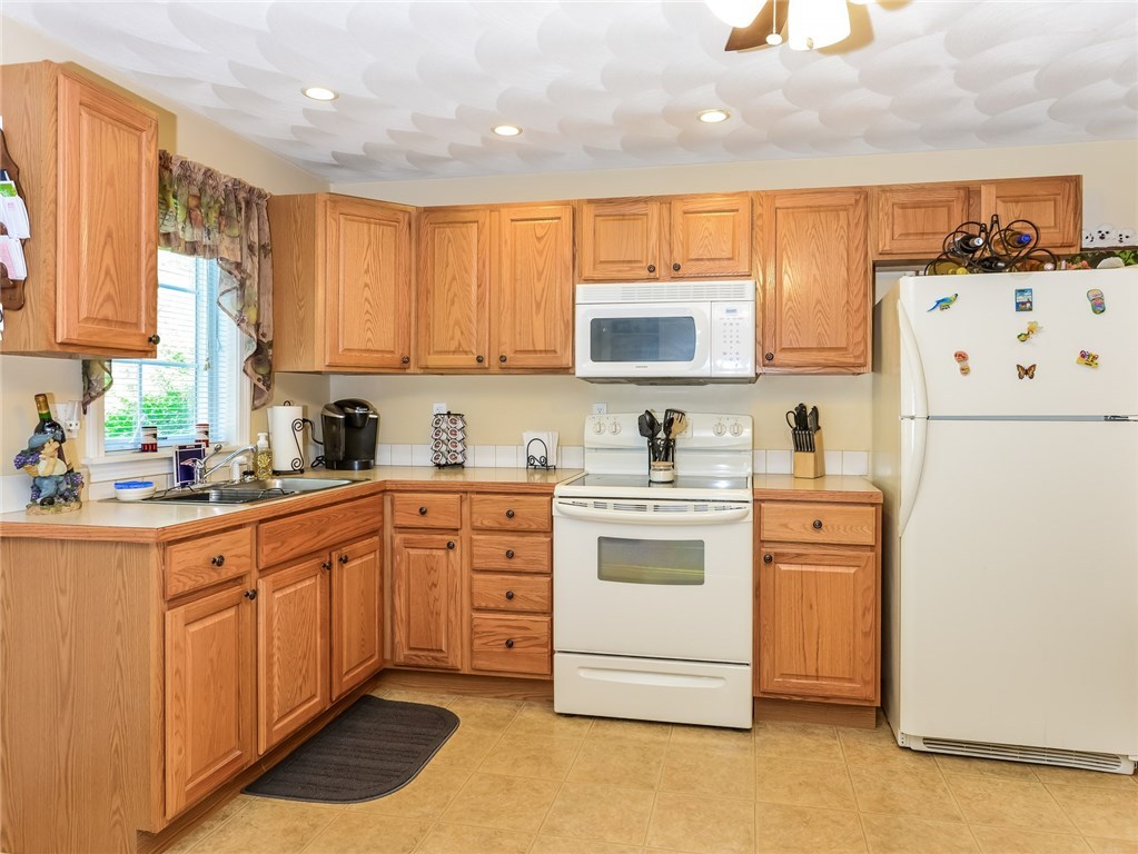 155 Gig Road Burrillville, RI 02830 - Photo 27 of 40 IN-LAW KITCHEN