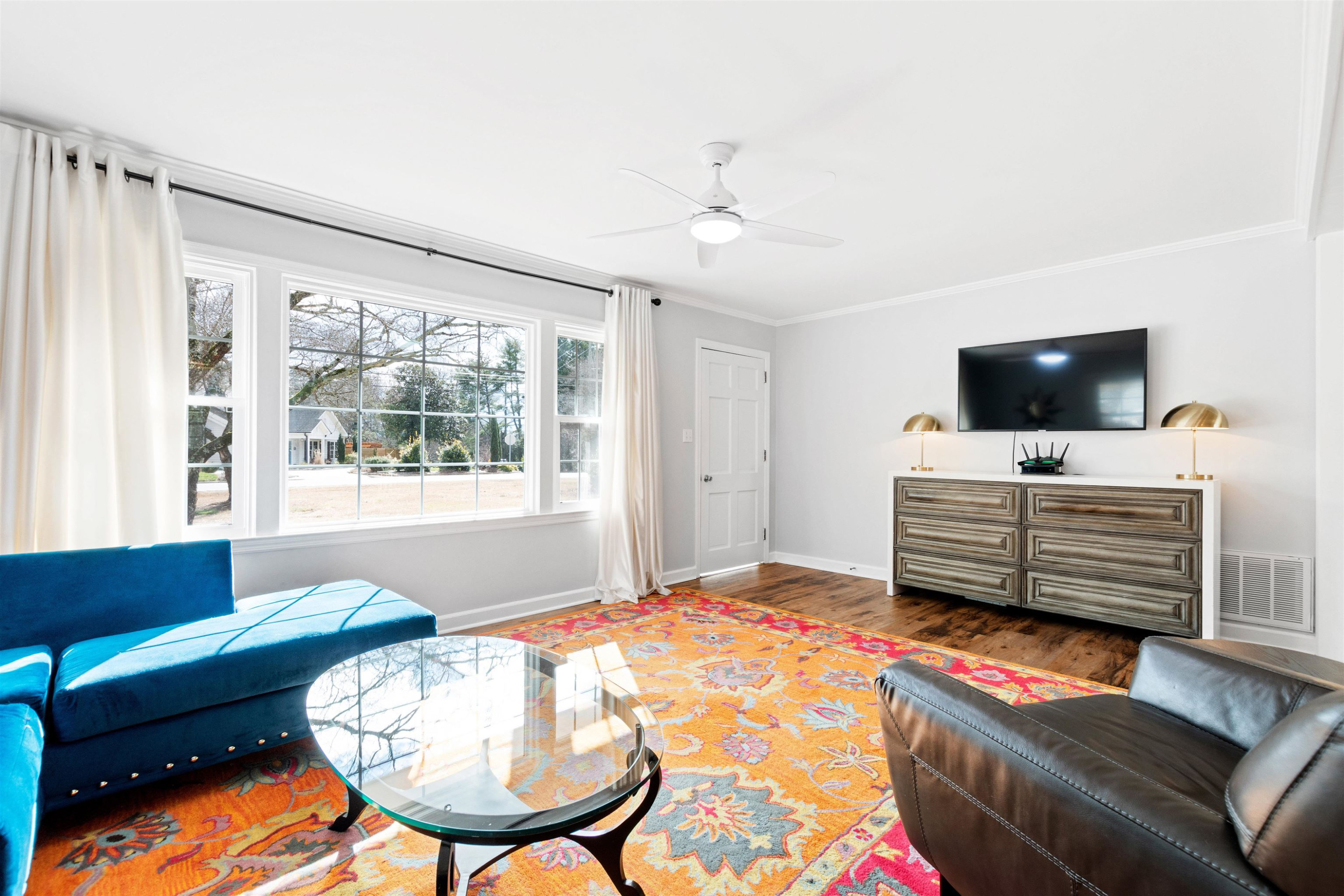 1501 St Albans Drive Raleigh, NC 27609 - Photo 5 of 23 Photo 5