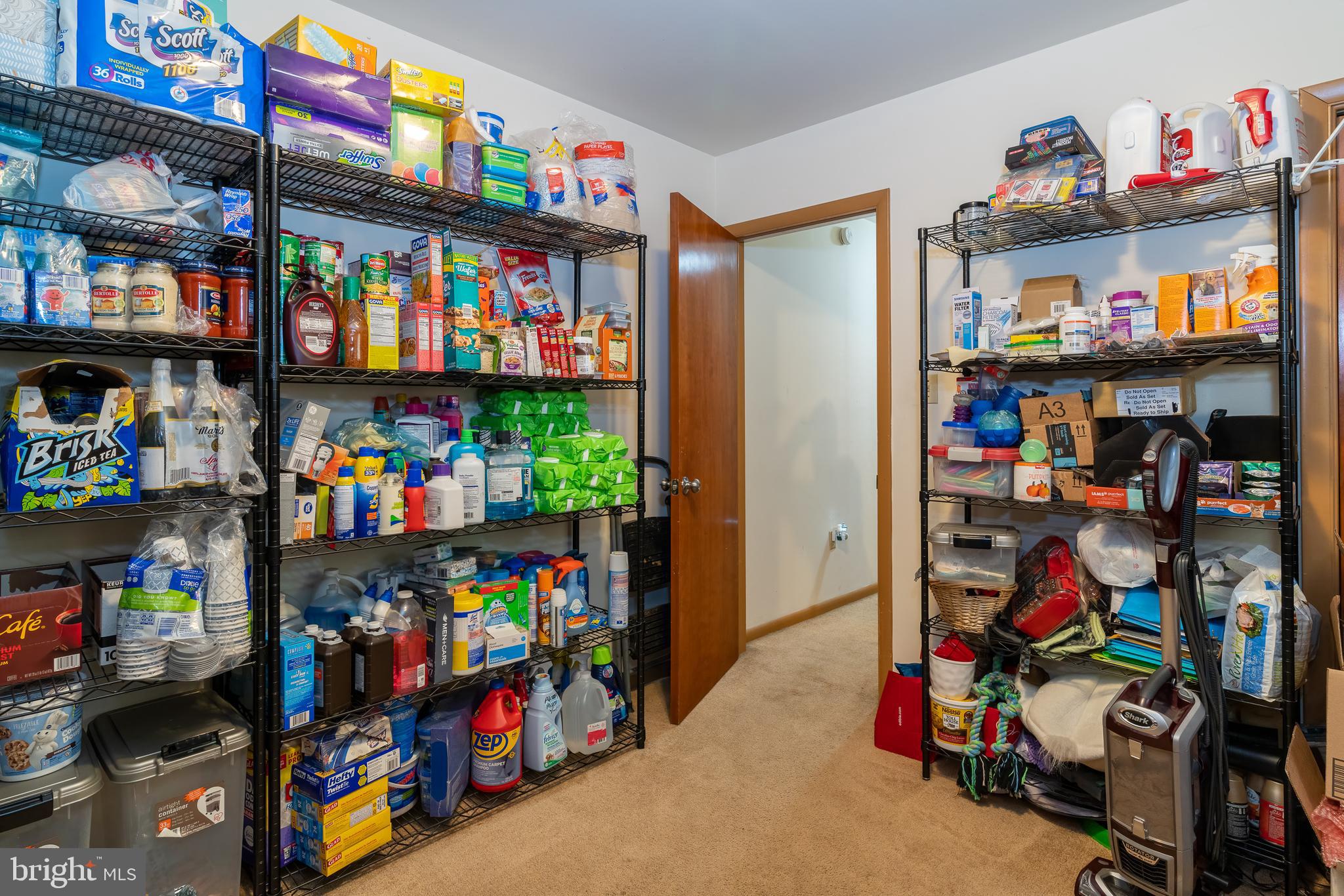 21 Rohrerstown Road Lancaster, PA 17603 - Photo 17 of 32 Gallery Image 17