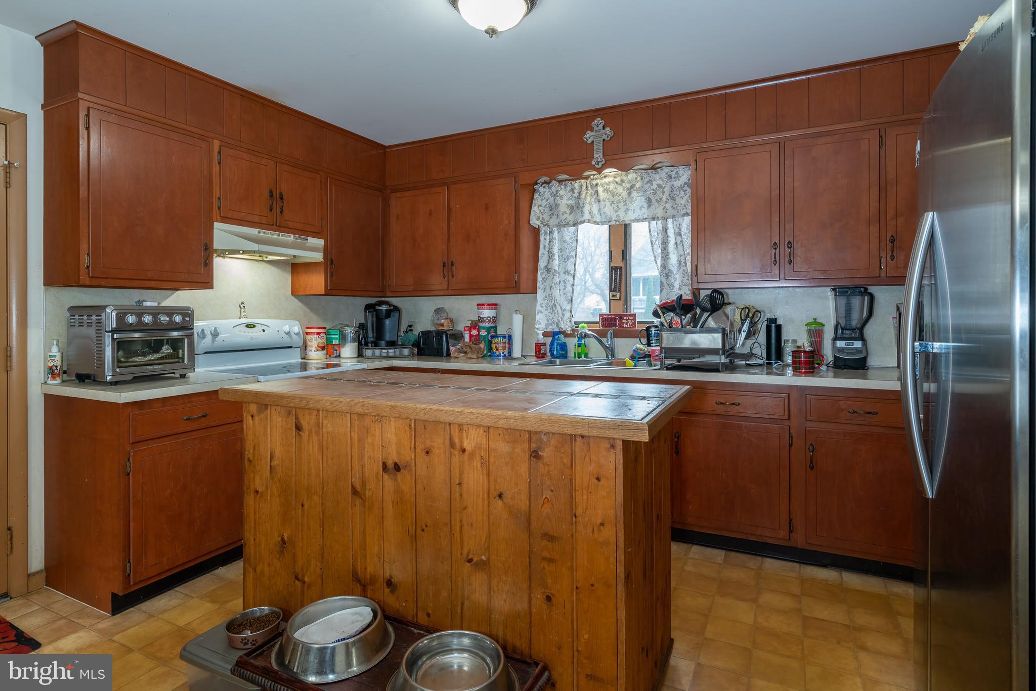 21 Rohrerstown Road Lancaster, PA 17603 - Photo 18 of 32 Gallery Image 18