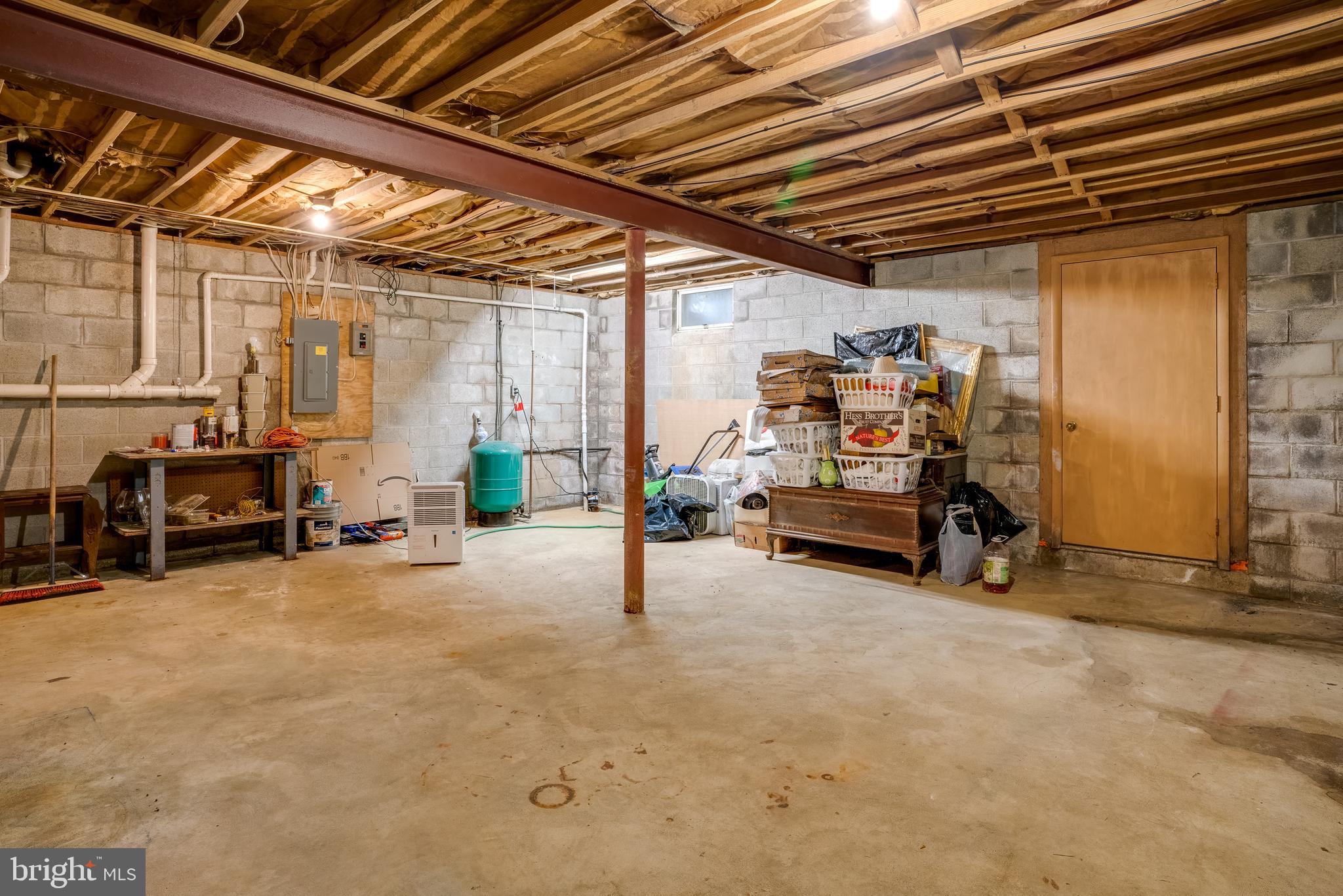 21 Rohrerstown Road Lancaster, PA 17603 - Photo 19 of 32 Gallery Image 19