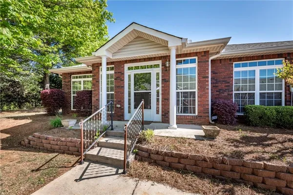 a house view with a outdoor space