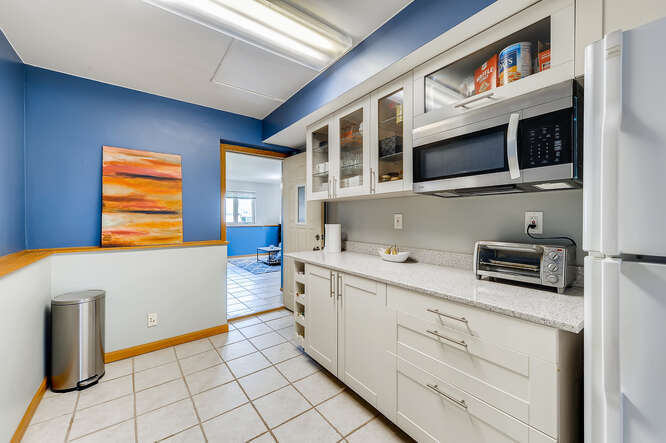 2210 Savannah Road Elgin, IL 60123 - Photo 16 of 27