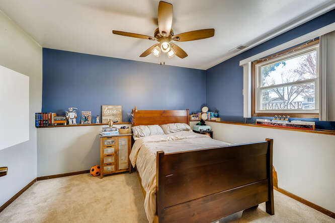 2210 Savannah Road Elgin, IL 60123 - Photo 20 of 27