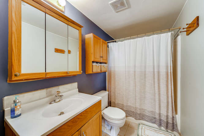 2210 Savannah Road Elgin, IL 60123 - Photo 21 of 27