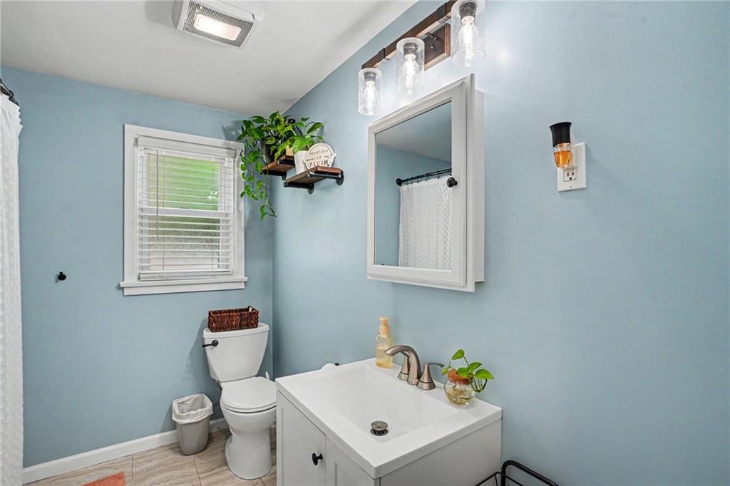 415 Jacks Run Road Pittsburgh, PA 15202 - Photo 12 of 26 Gallery Image 12
