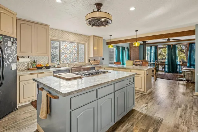 $988,000 | 8411 Foothill Boulevard, Pine Valley, CA 91962