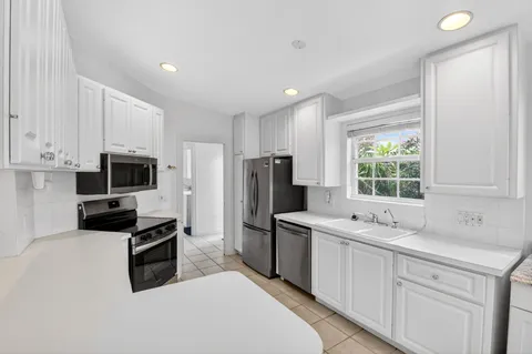 $460,000 | 2774 Livingston Lane, West Palm Beach, FL 33411