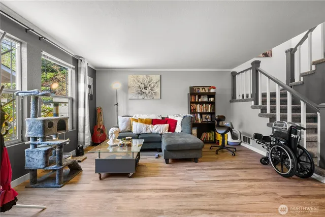 $320,000 | 2621 Mountain View Avenue West, Unit 9B, Tacoma, WA 98466