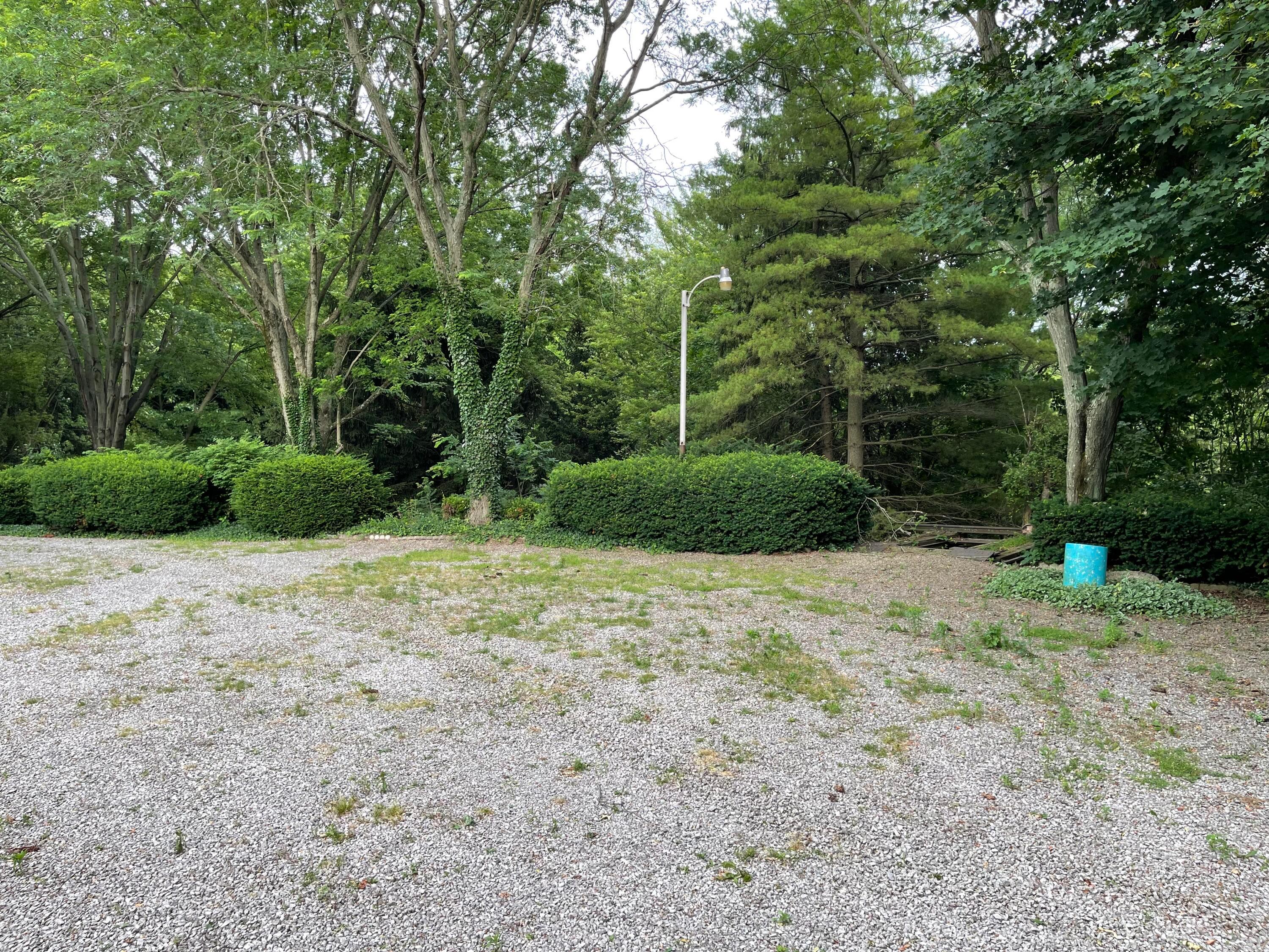 4705 East County Line Road Springfield, OH 45502 - Photo 7 of 21 Gallery Image 7