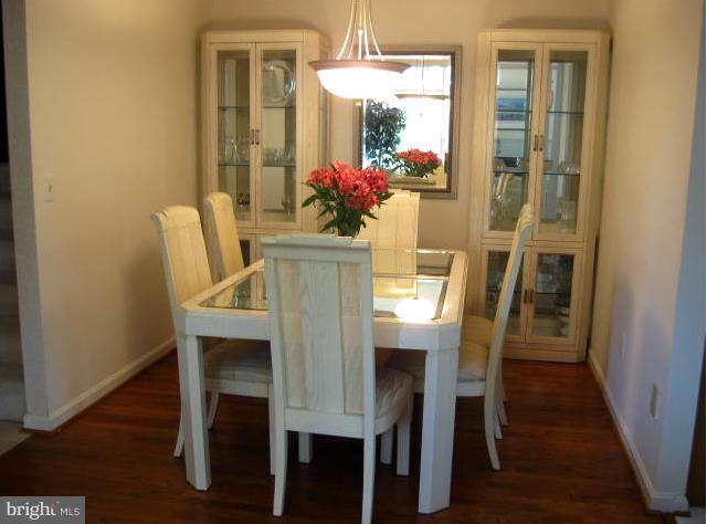 107 Spring Pl Way Annapolis, MD 21401 - Photo 9 of 29 Dining Room