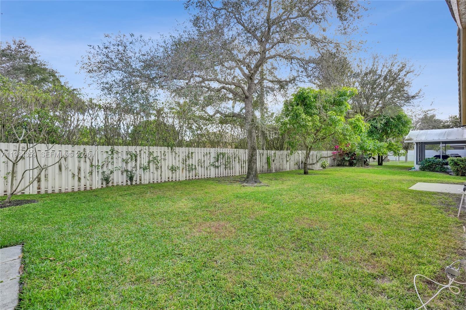 2421 Southwest 103rd Way Miramar, FL 33025 - Photo 22 of 28