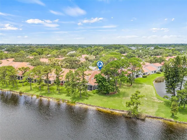 $450,000 | 699 Malta Ct Street Northeast, St. Petersburg, FL 33703