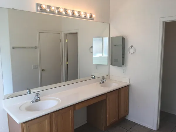 $1,875 | 9128 West Berkeley Road, Phoenix, AZ 85037