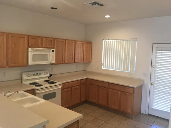$1,875 | 9128 West Berkeley Road, Phoenix, AZ 85037
