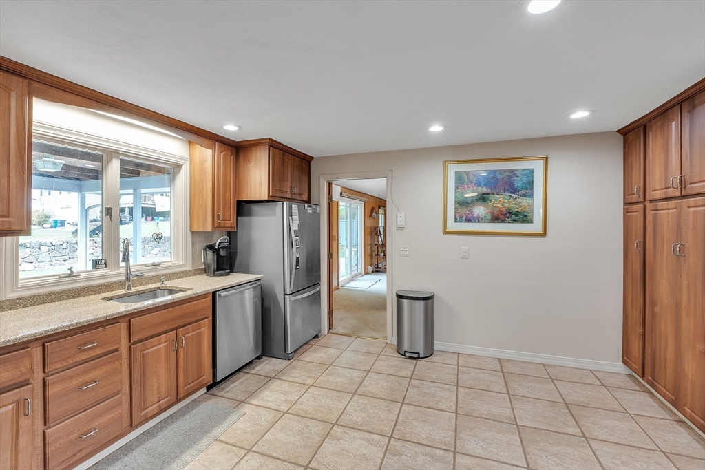 12 Penn Road Peabody, MA 01960 - Photo 12 of 37 Gallery Image 12