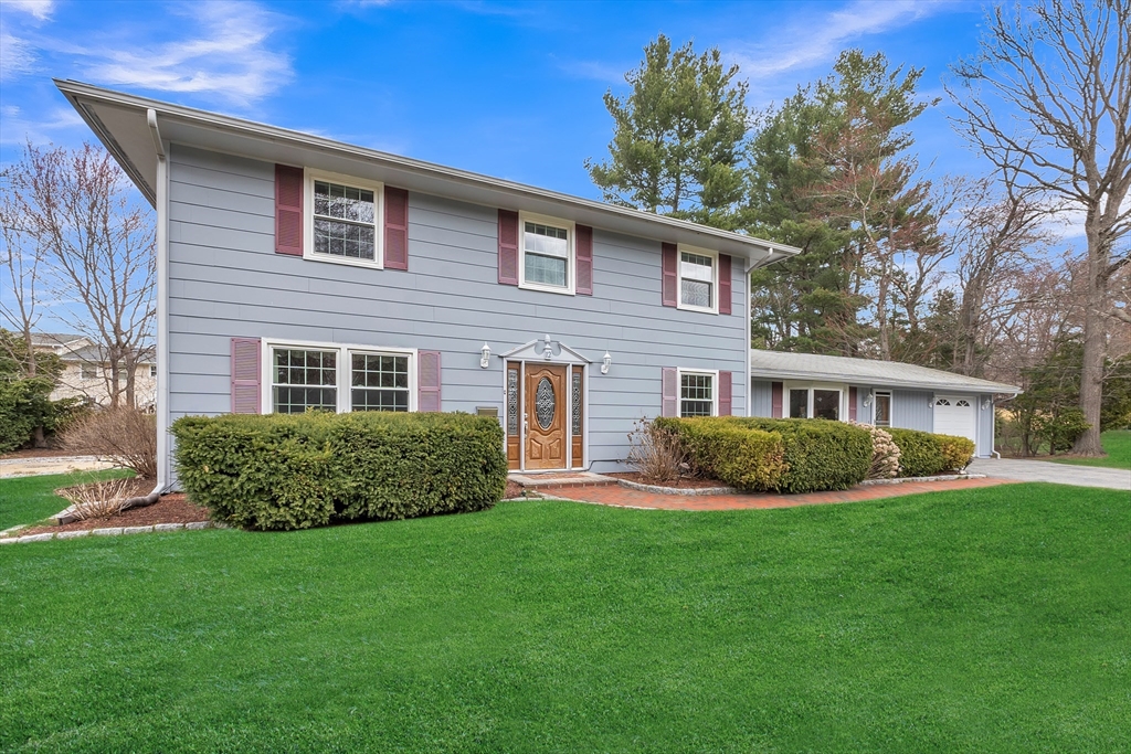 12 Penn Road Peabody, MA 01960 - Photo 2 of 37 Gallery Image 2