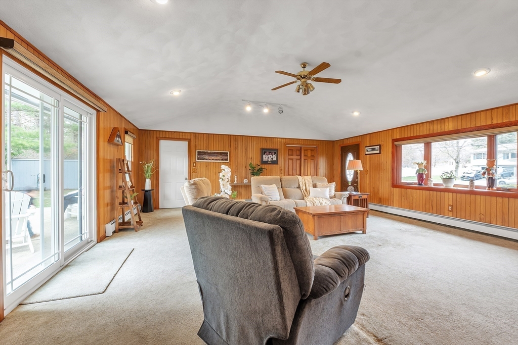 12 Penn Road Peabody, MA 01960 - Photo 8 of 37 Gallery Image 8