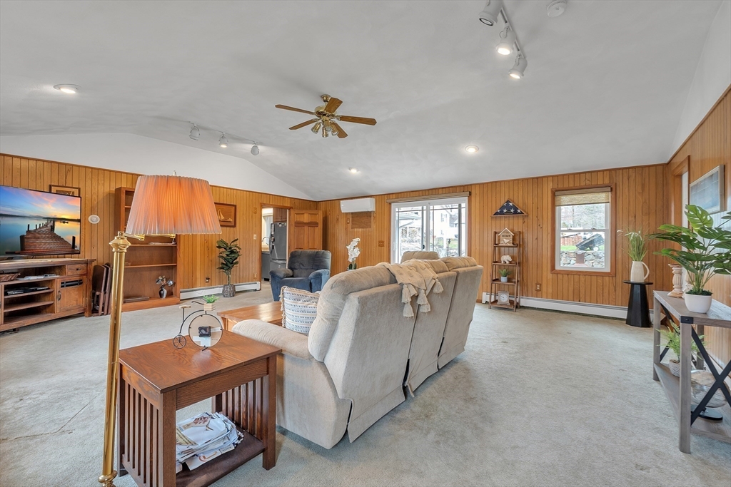 12 Penn Road Peabody, MA 01960 - Photo 9 of 37 Gallery Image 9
