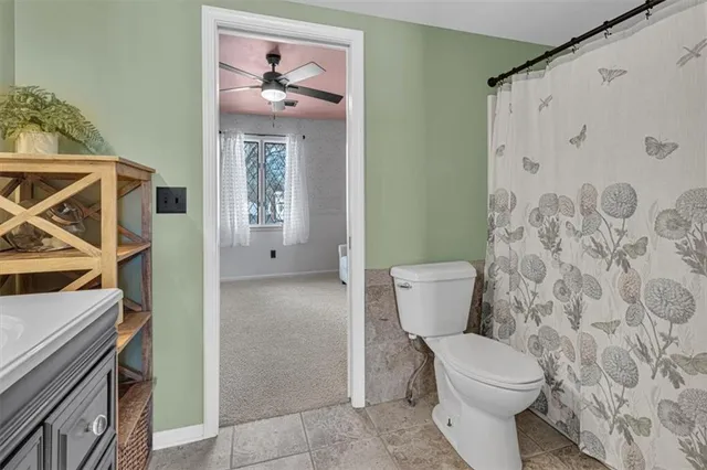 $575,000 | 1308 Northeast Sunny Creek Lane, Blue Springs, MO 64014