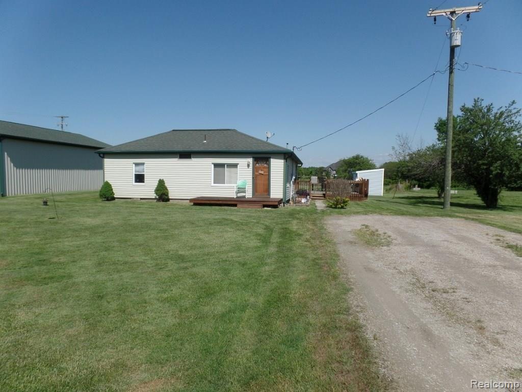 1705 Wadhams Road St. Clair, MI 48079 - Photo 2 of 22 SAM_0064 (1024x768).jpg