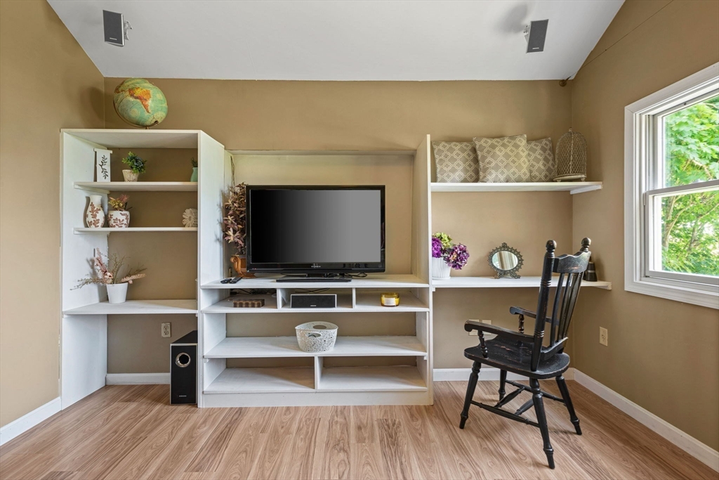 55 Ridge Hill Road Scituate, MA 02066 - Photo 18 of 30 Gallery Image 18