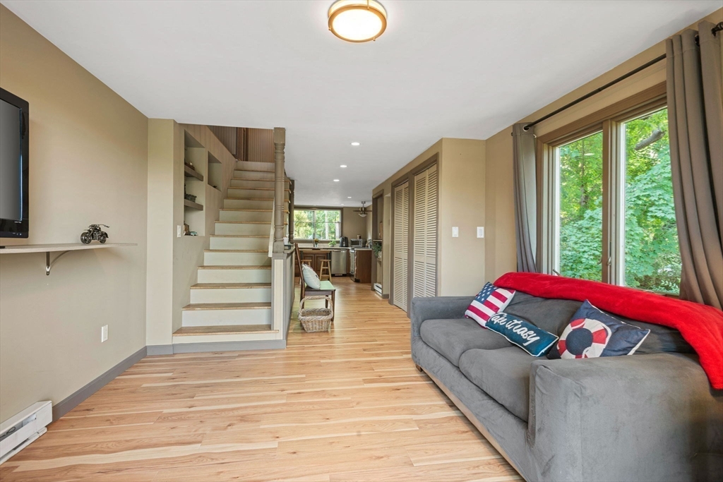 55 Ridge Hill Road Scituate, MA 02066 - Photo 6 of 30 Gallery Image 6