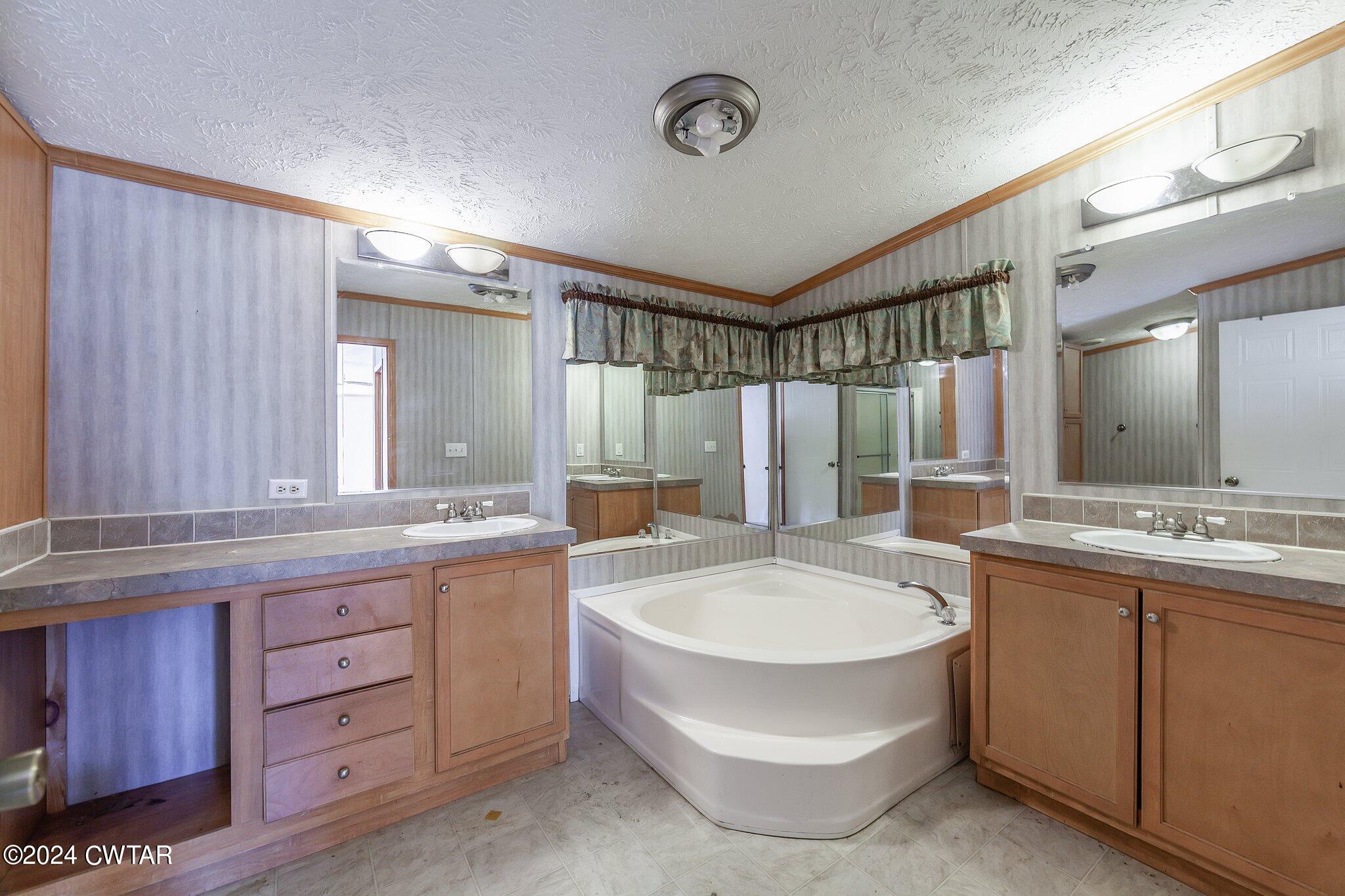 1025 Walton Road Bolivar, TN 38008 - Photo 18 of 24 1000014755